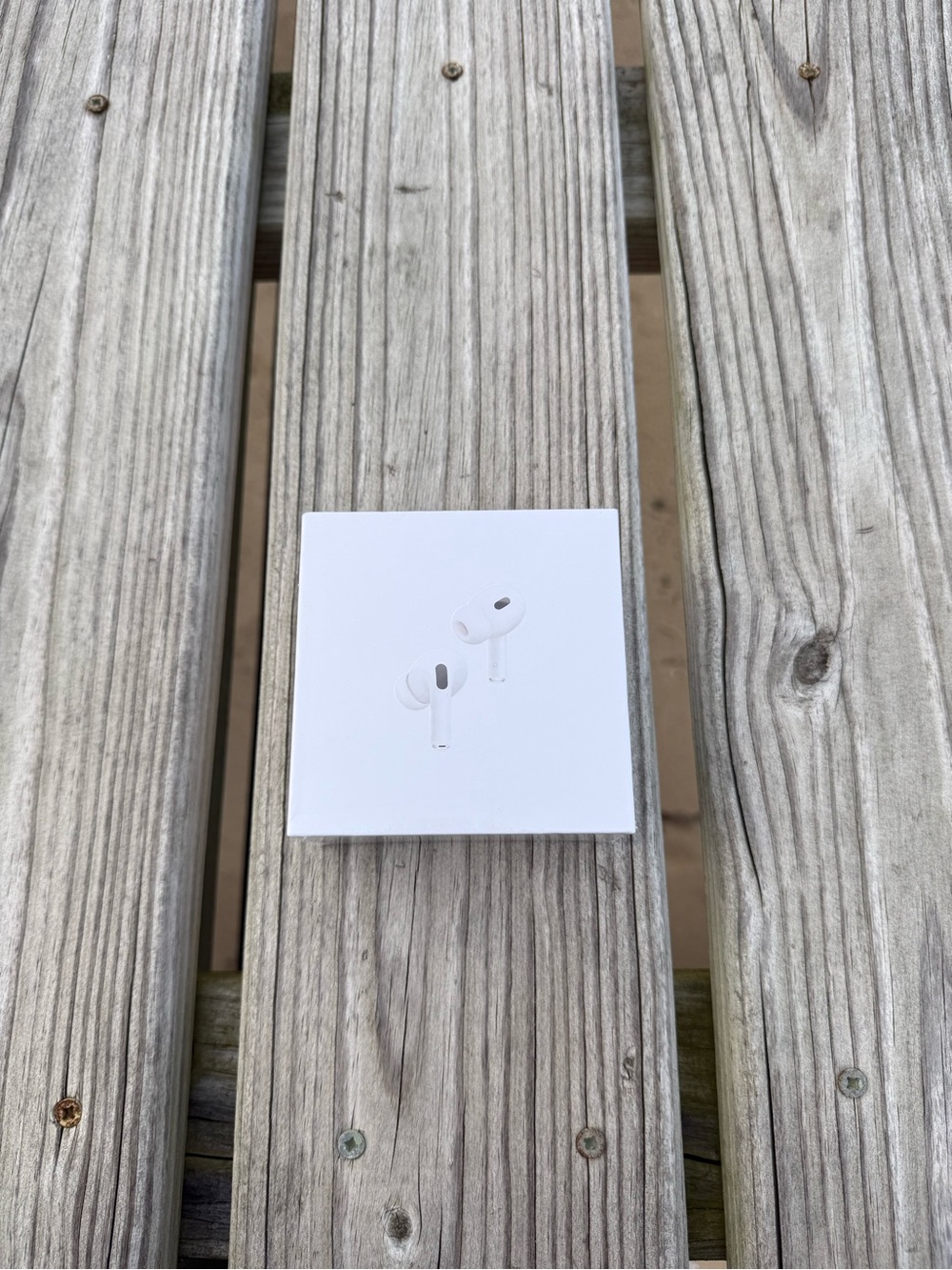 Apple AirPods Pro (White) Wireless Noise-Canceling Earbuds